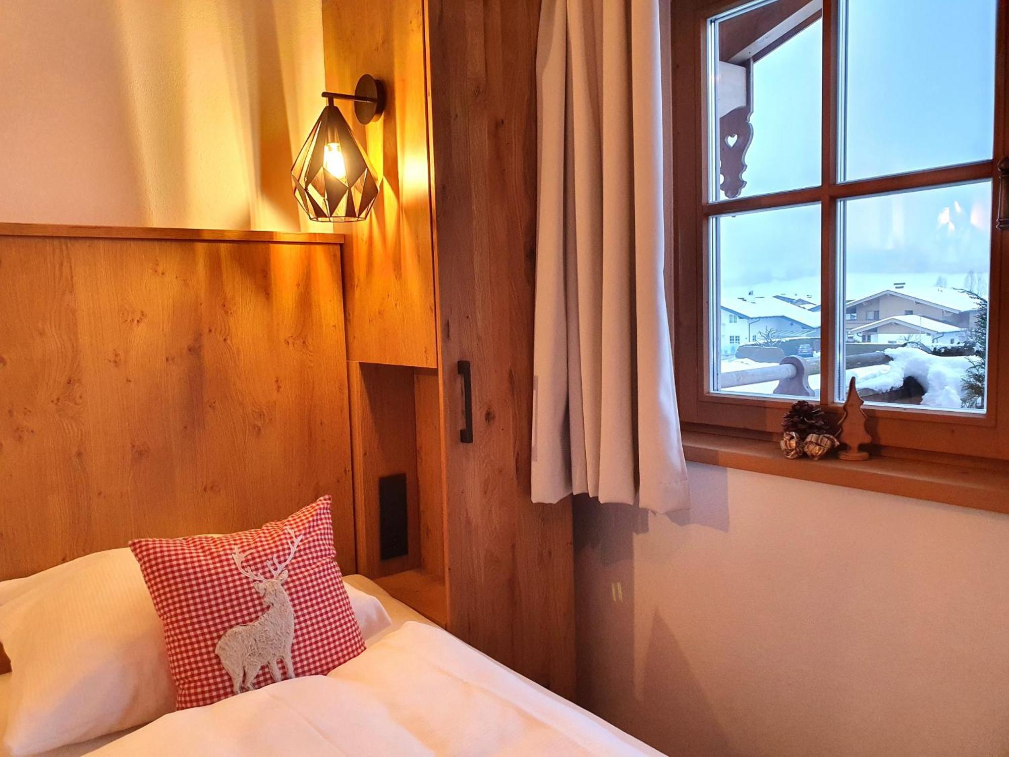 Alpen Chalets Zell Am See Niedernsill Exterior photo